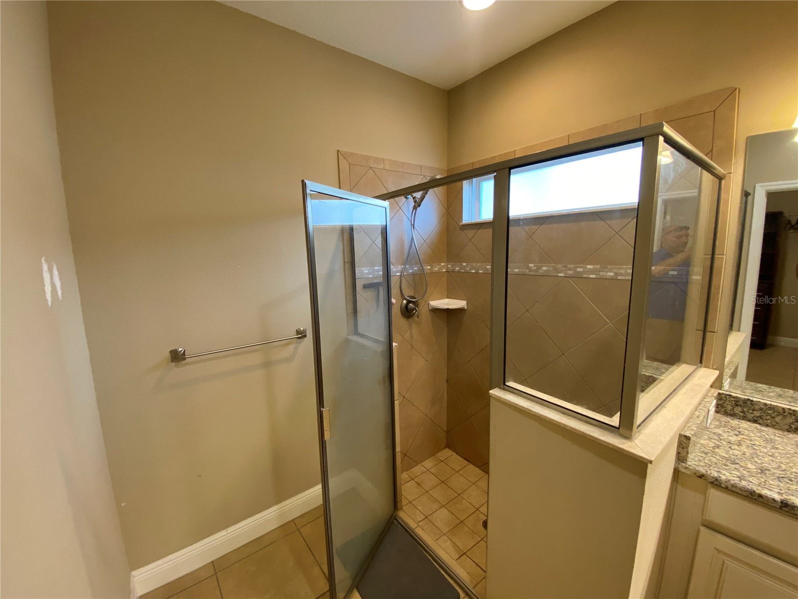 Image 21 of 43 For 532 Manns Harbor Drive