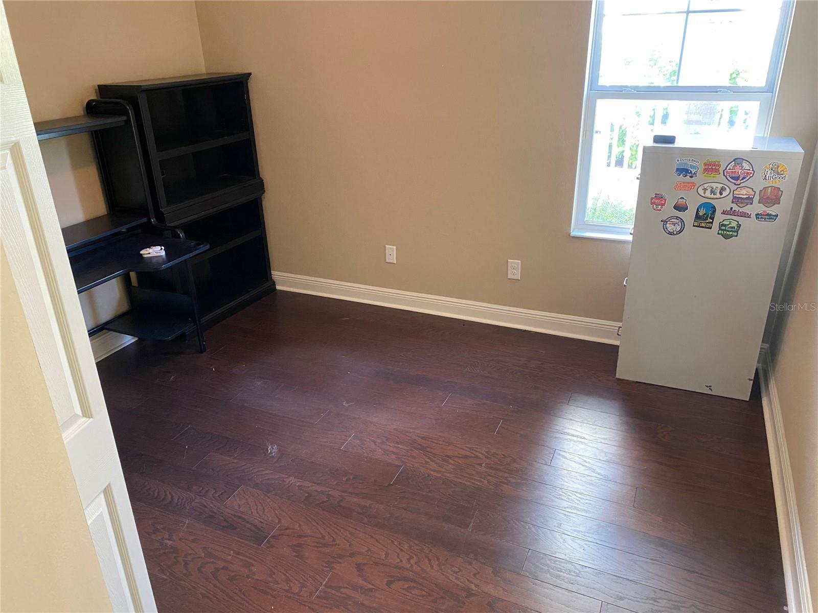 Image 37 of 43 For 532 Manns Harbor Drive