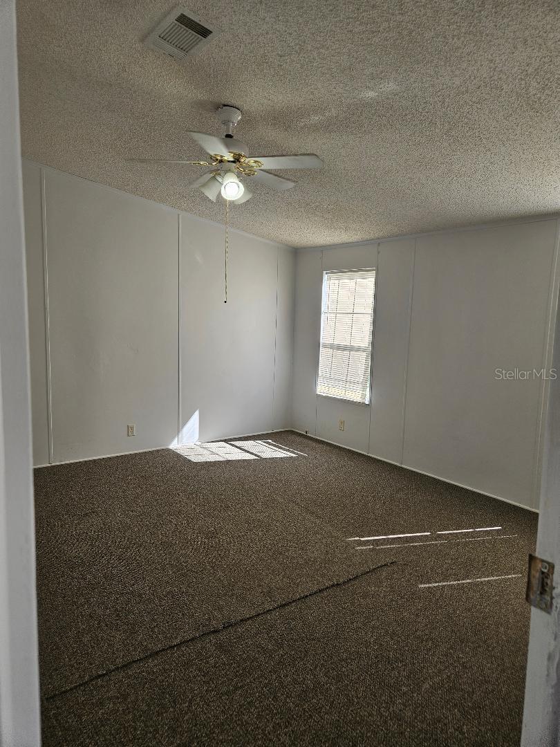 Image 12 of 24 For 4136 Rolling Hills Court E