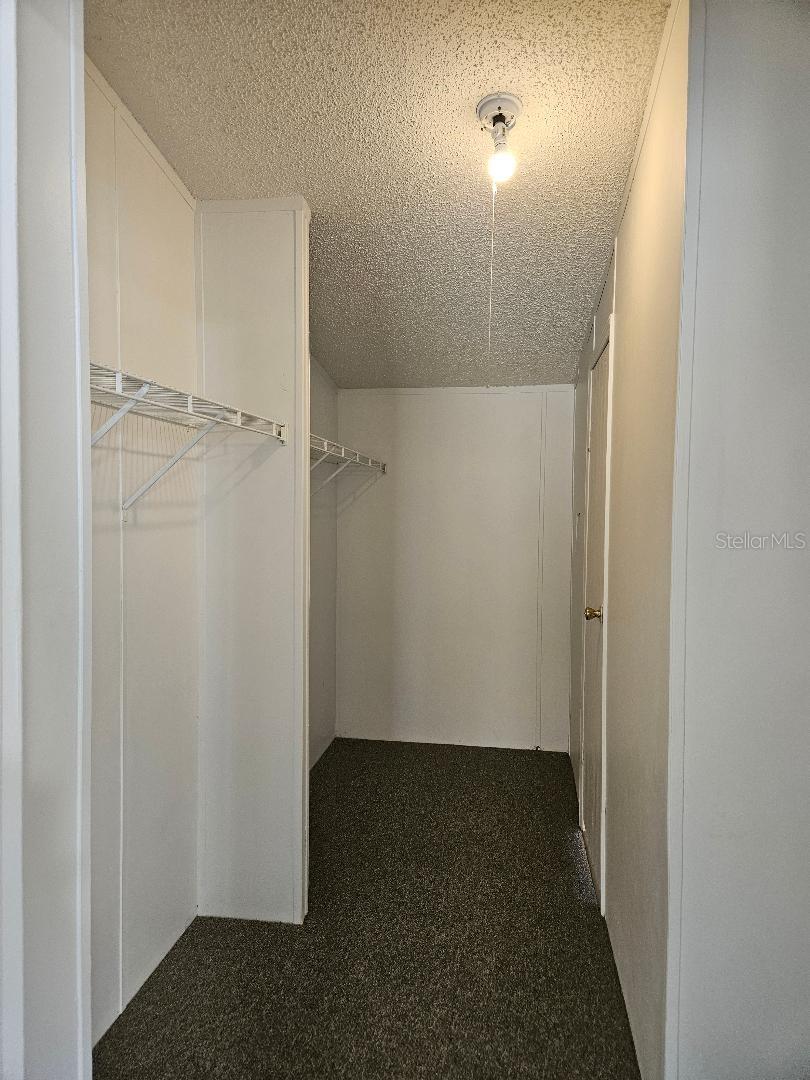 Image 16 of 24 For 4136 Rolling Hills Court E