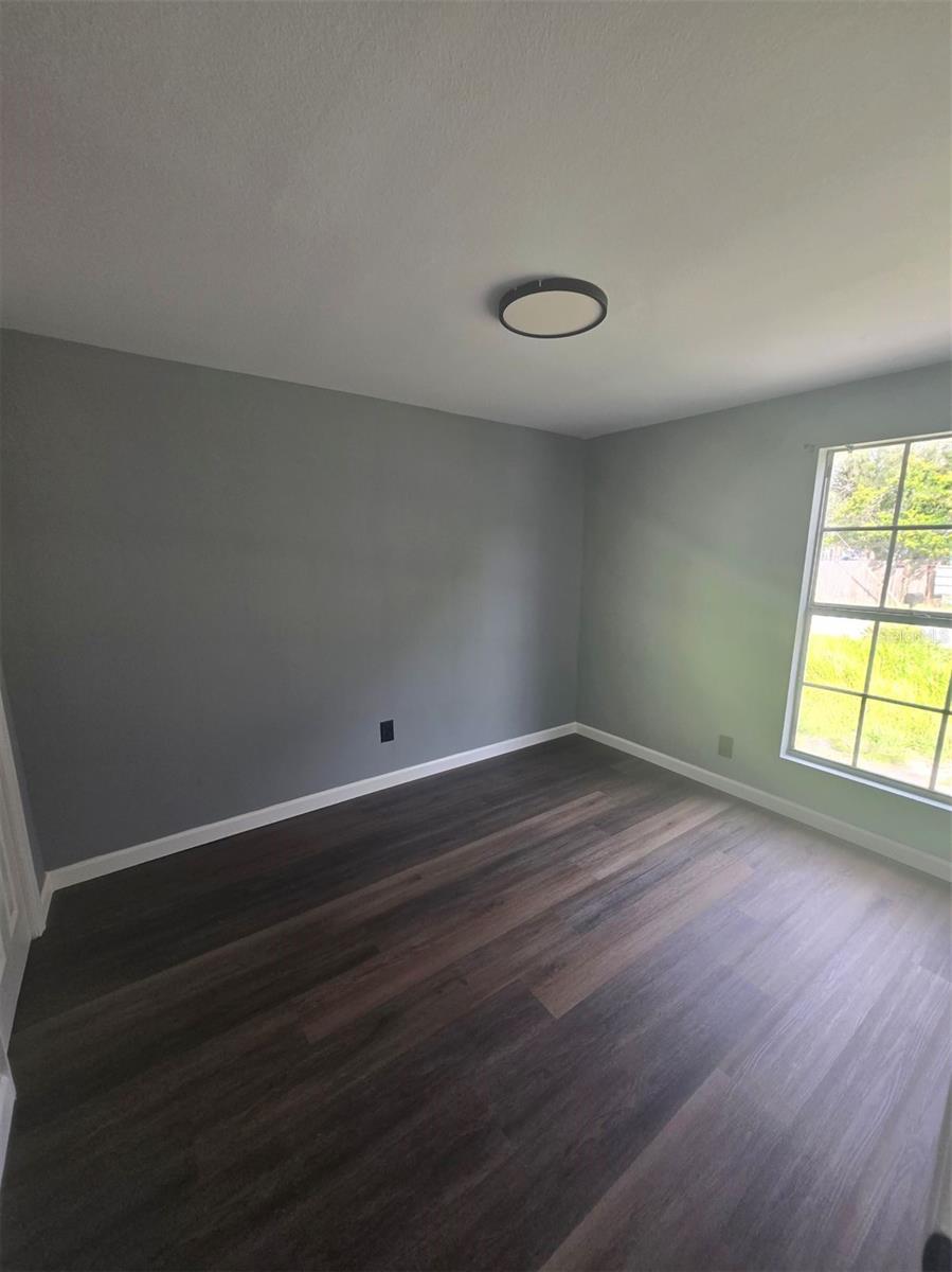 Image 6 of 18 For 2453 Taylor Road