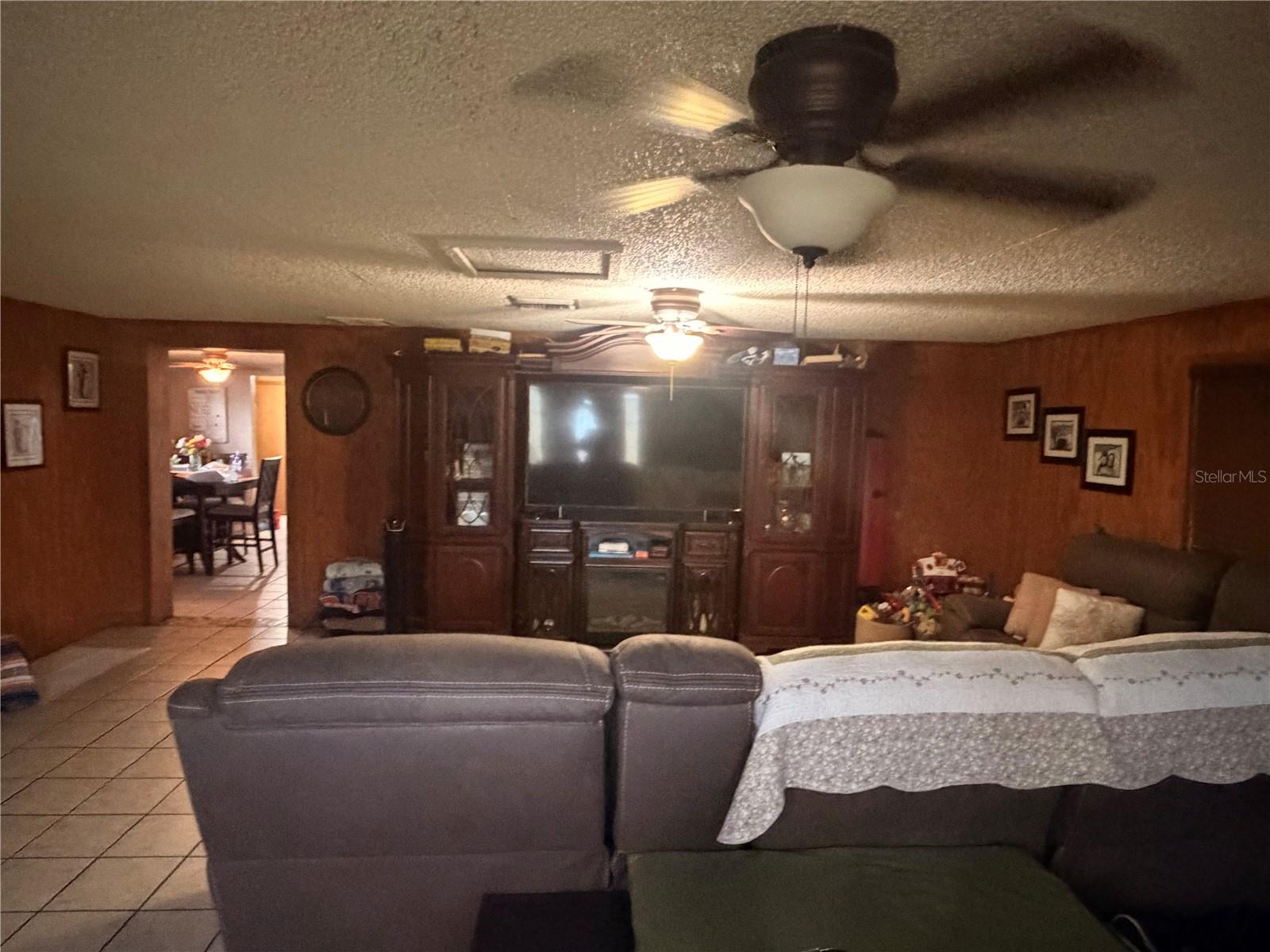 Image 10 of 27 For 104 Cavalier Road