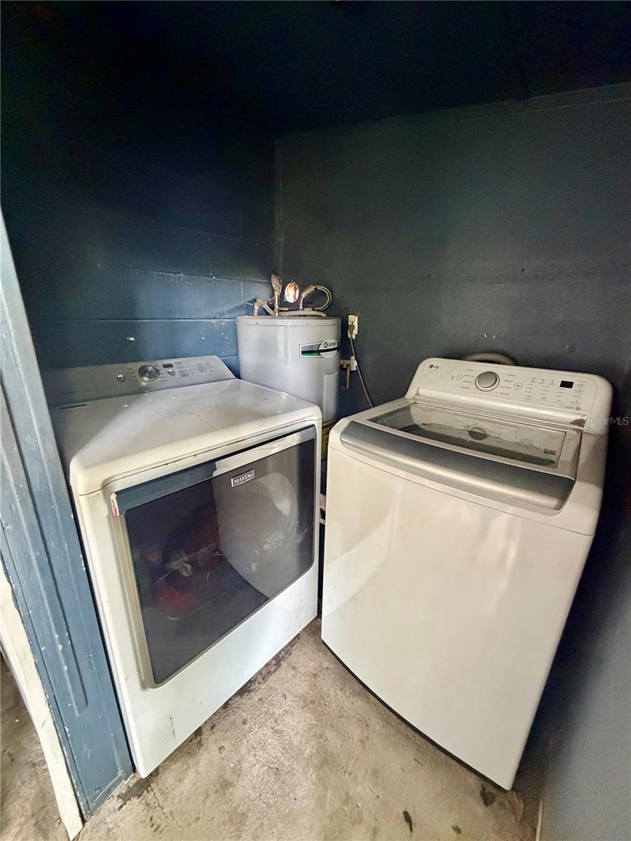 Image 24 of 27 For 104 Cavalier Road