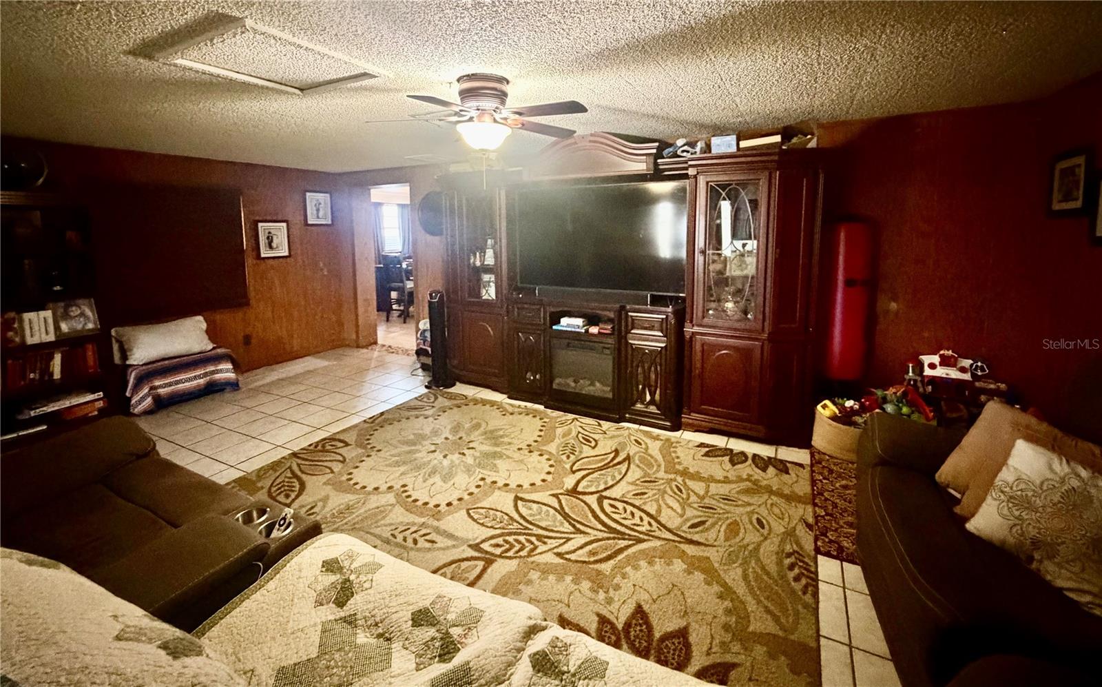 Image 8 of 27 For 104 Cavalier Road