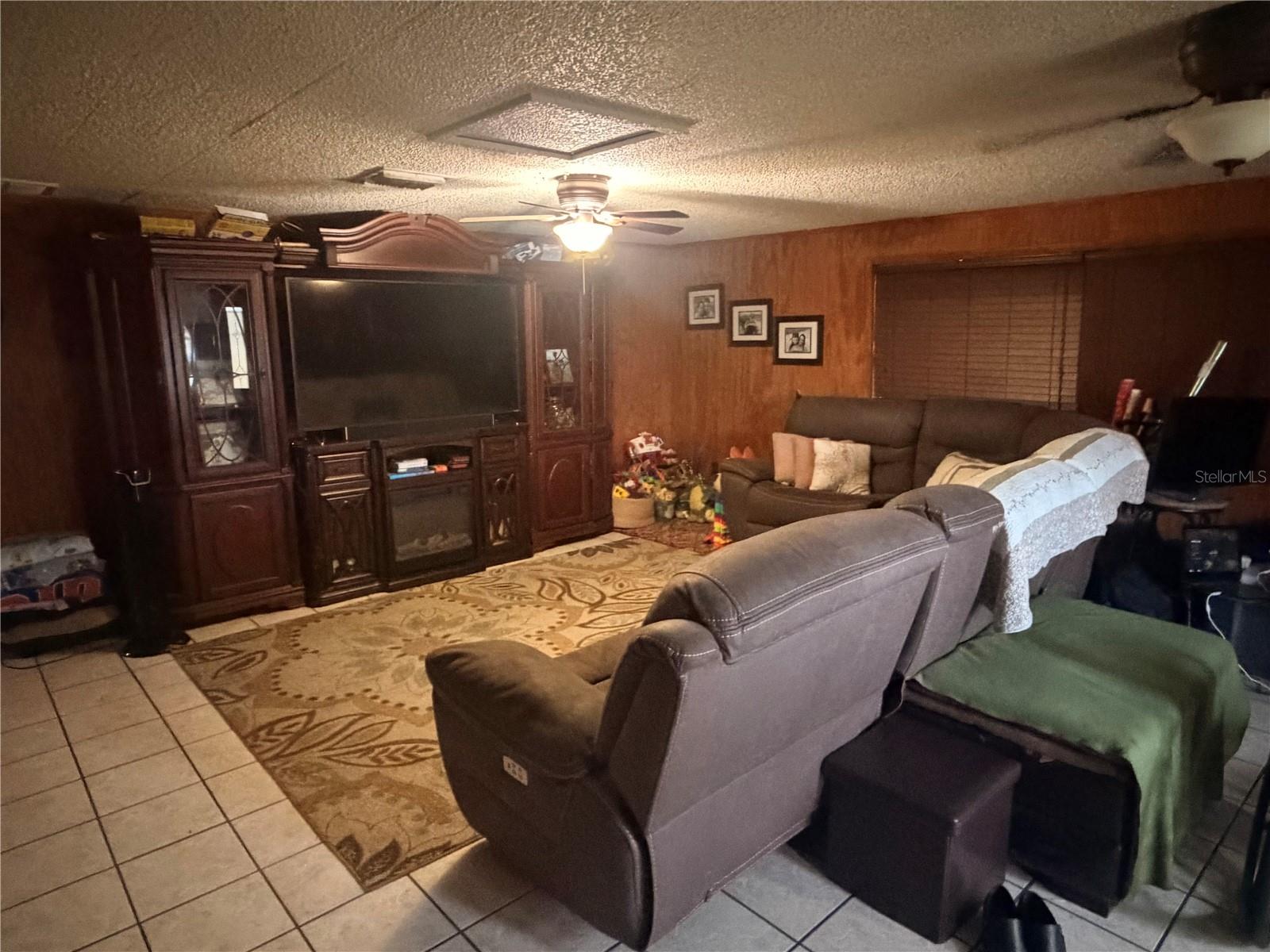 Image 9 of 27 For 104 Cavalier Road