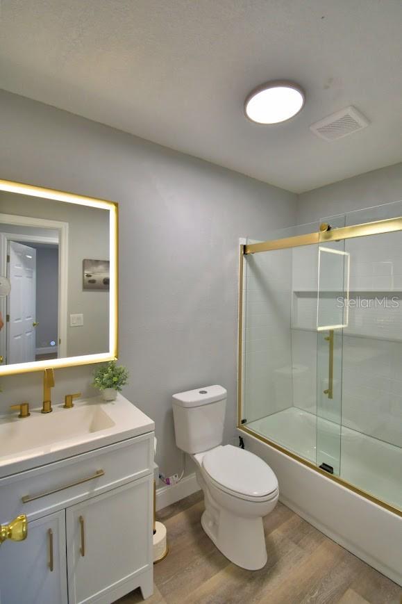 Image 16 of 27 For 626 Pavare Court 626