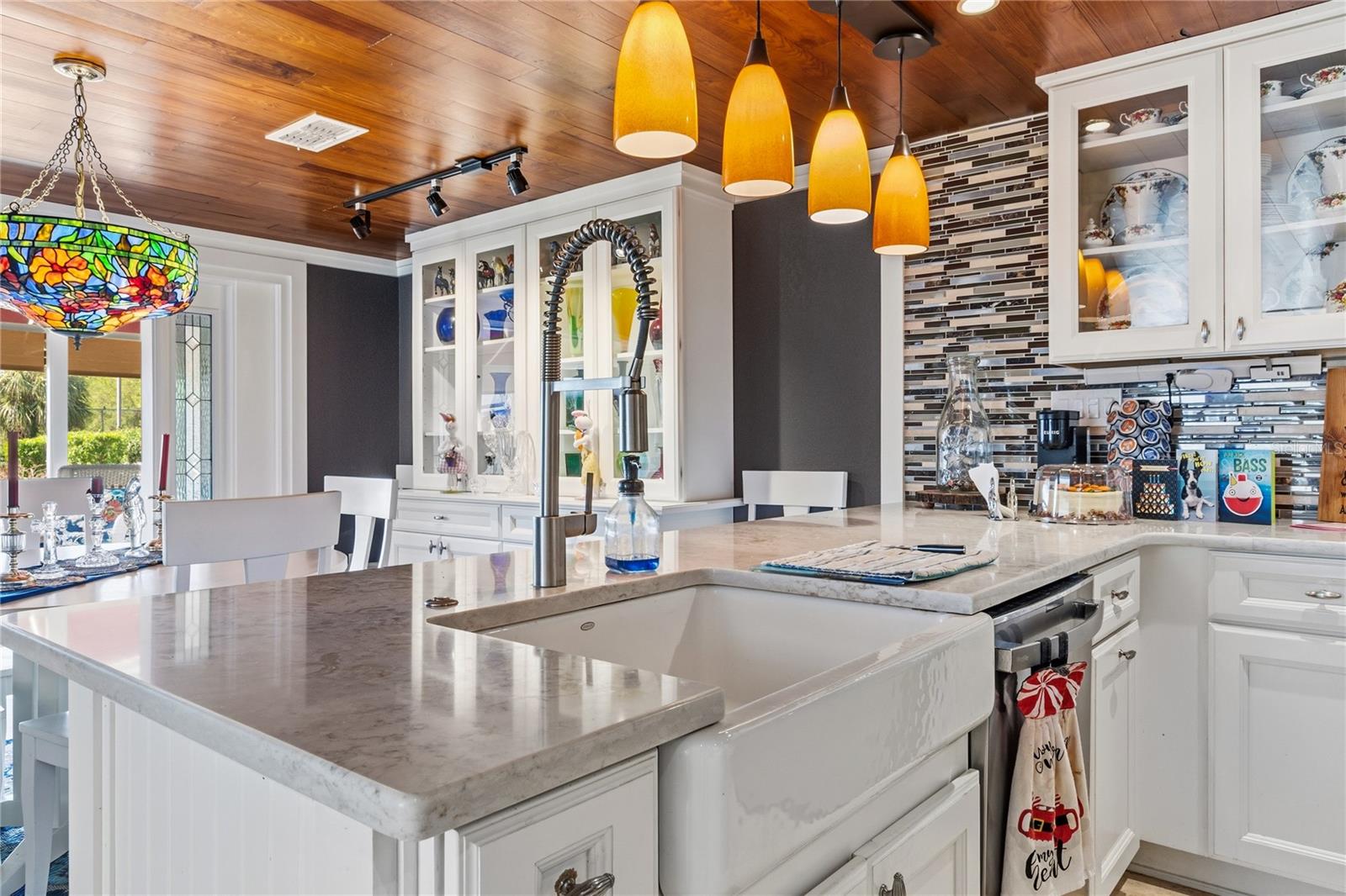 Image 26 of 51 For 4 Casarena Court