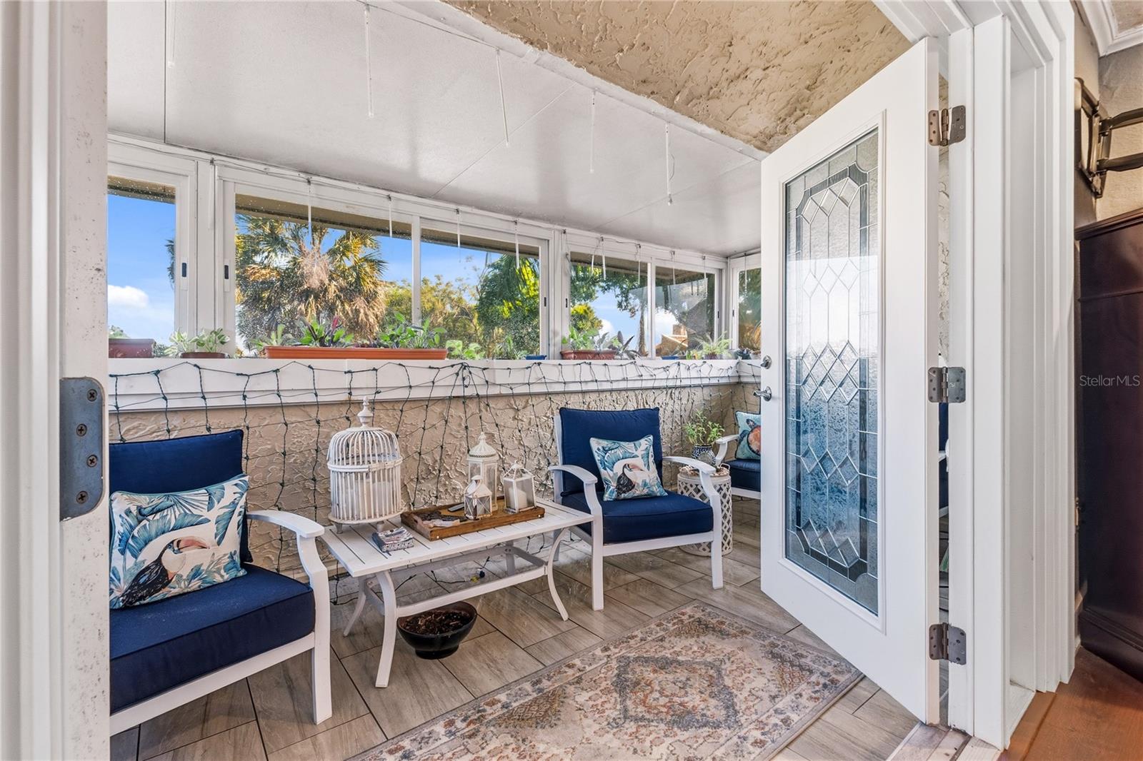 Image 39 of 51 For 4 Casarena Court