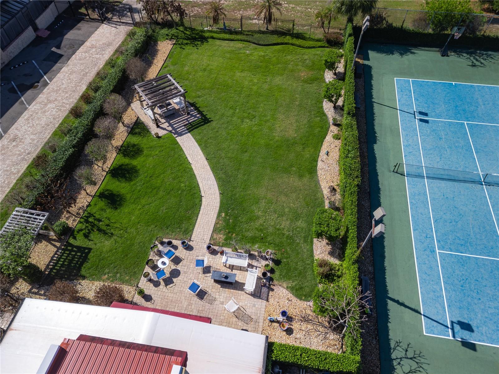 Image 6 of 51 For 4 Casarena Court