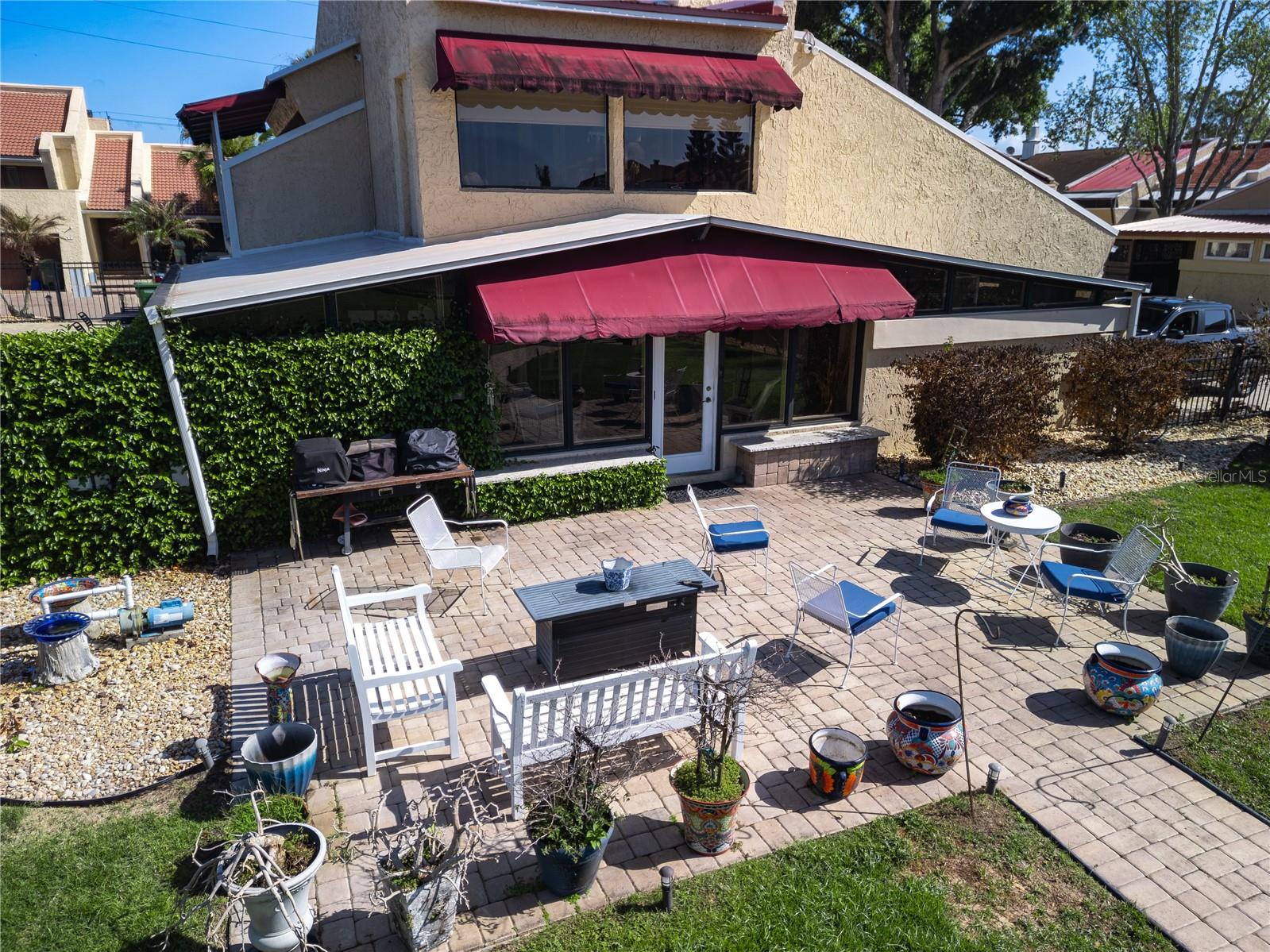 Image 7 of 51 For 4 Casarena Court