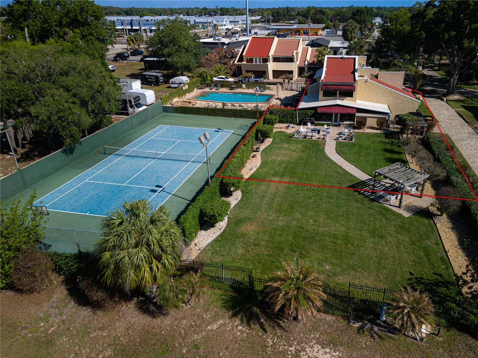 Image 9 of 51 For 4 Casarena Court