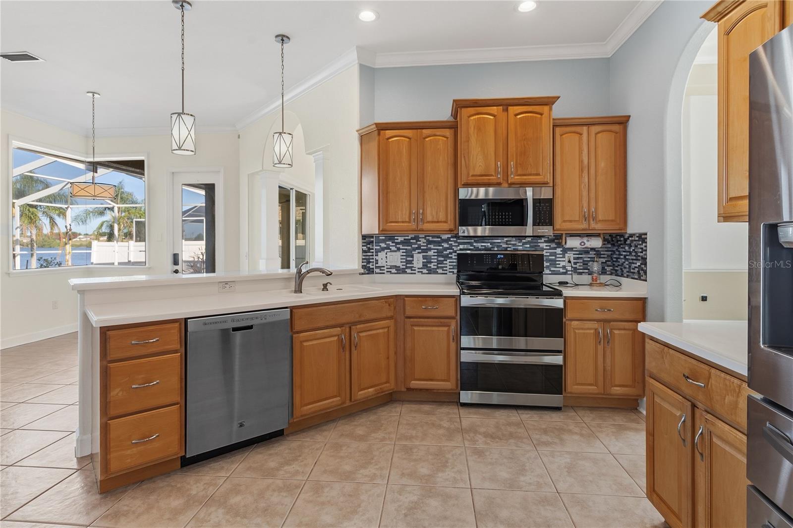 Image 22 of 43 For 220 Ruby Lake Lane