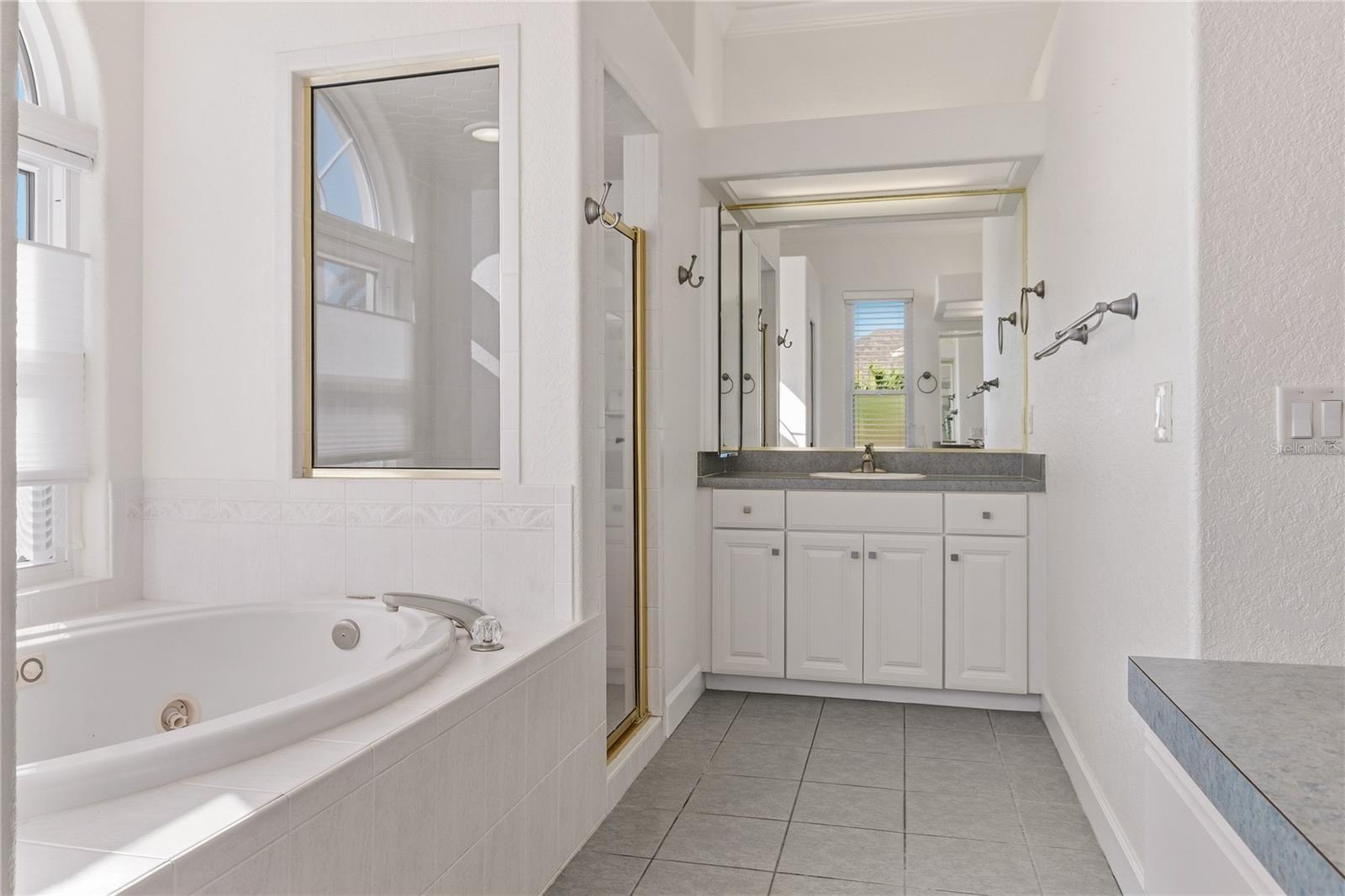 Image 29 of 43 For 220 Ruby Lake Lane