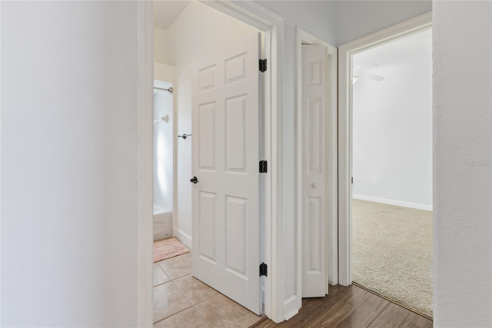 Image 32 of 43 For 220 Ruby Lake Lane