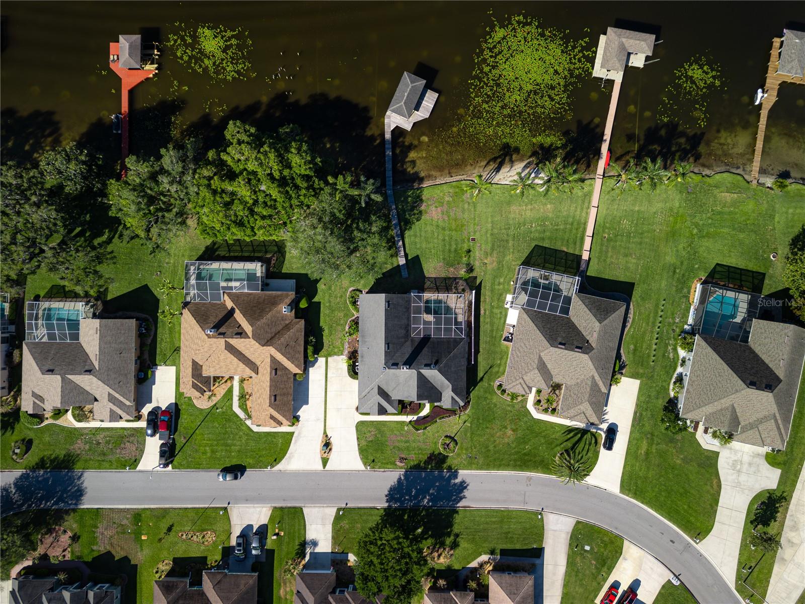 Image 4 of 43 For 220 Ruby Lake Lane