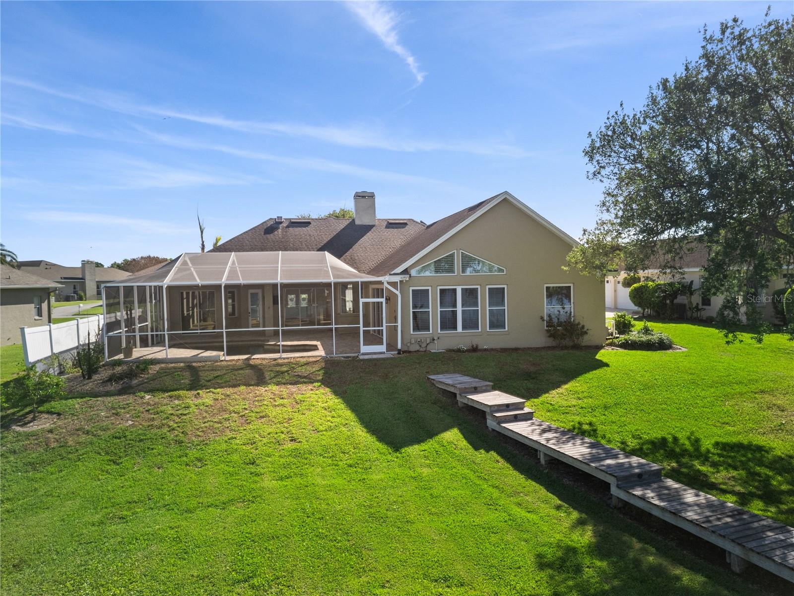 Image 8 of 43 For 220 Ruby Lake Lane