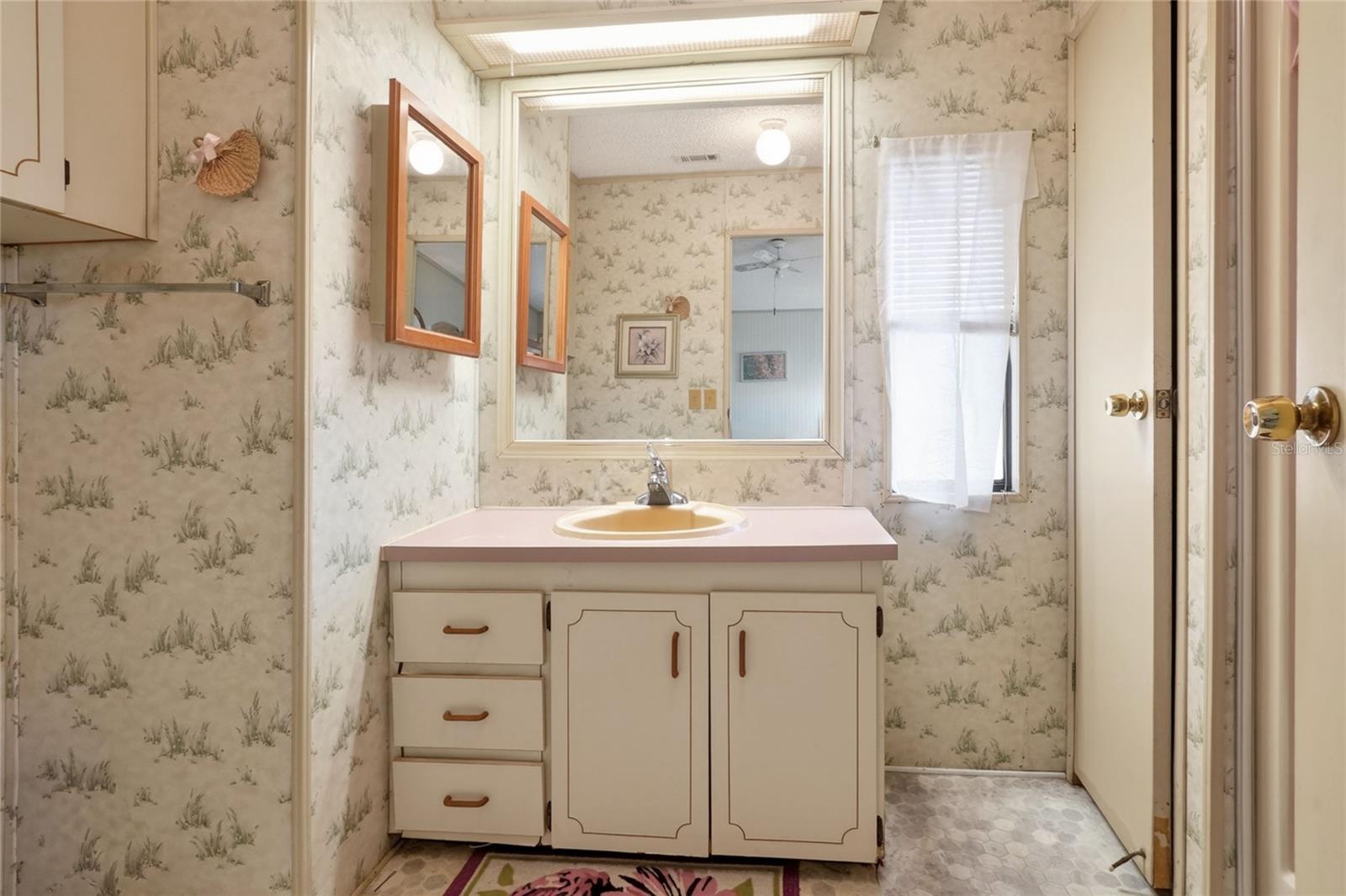 Image 21 of 38 For 6473 Peppertree Path Ne