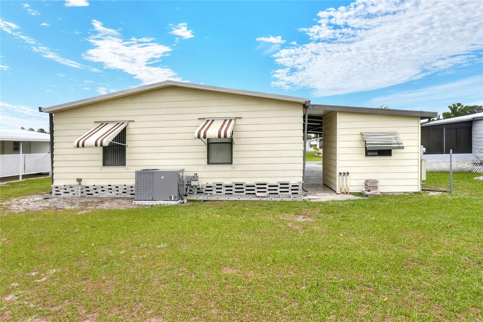 Image 28 of 38 For 6473 Peppertree Path Ne