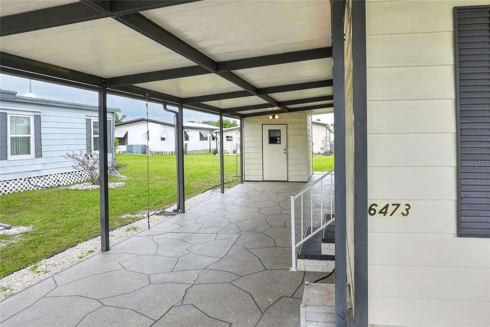 Image 29 of 38 For 6473 Peppertree Path Ne