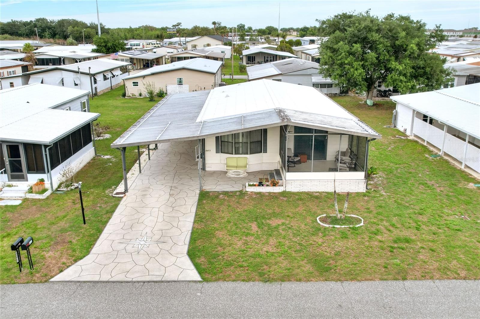 Image 3 of 38 For 6473 Peppertree Path Ne