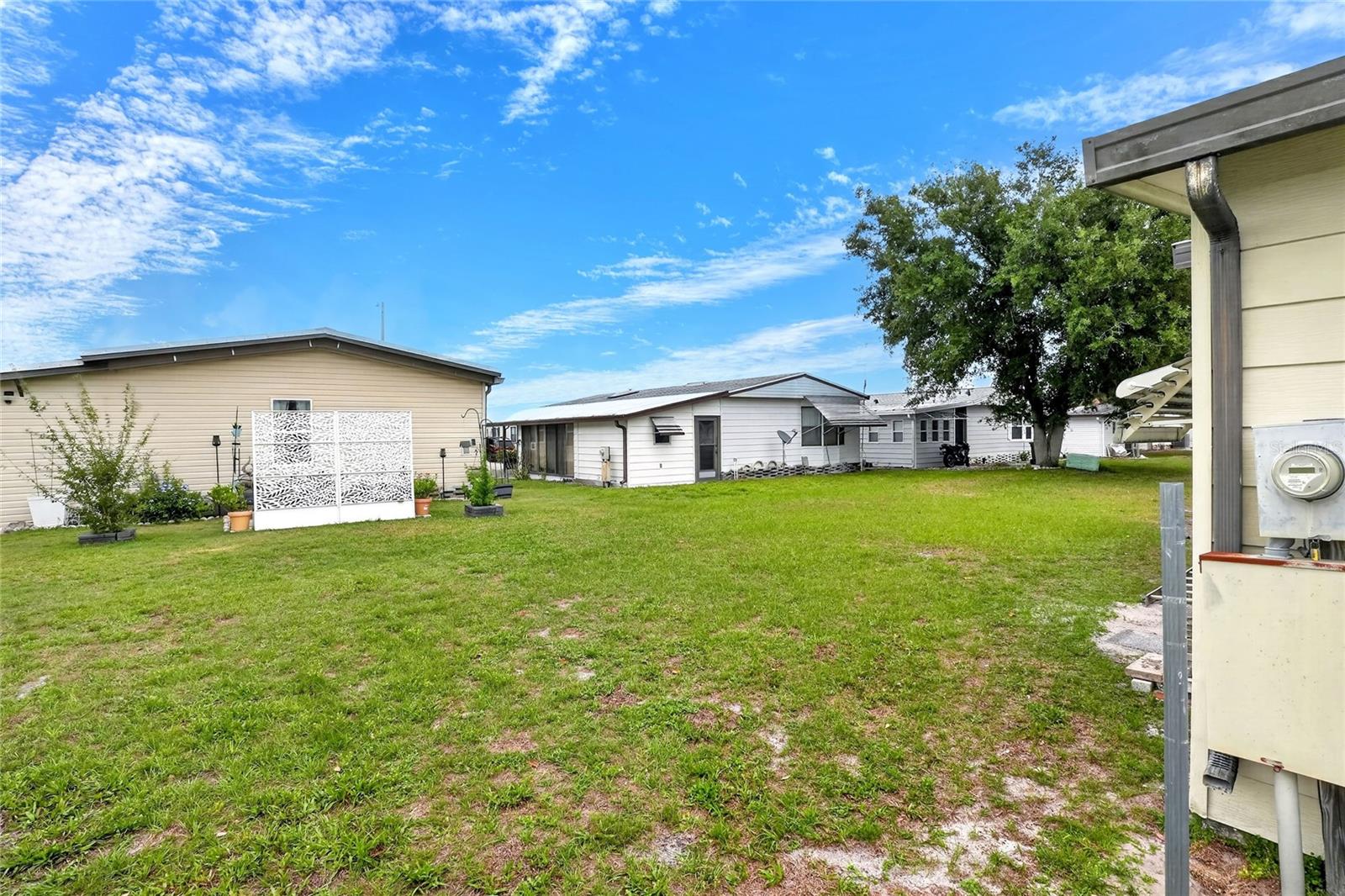 Image 33 of 38 For 6473 Peppertree Path Ne