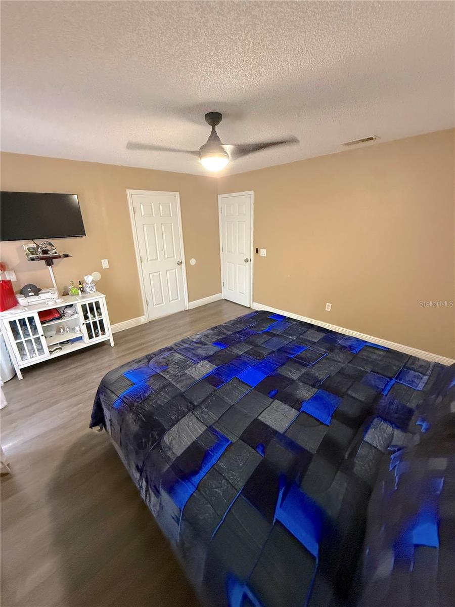 Image 33 of 39 For 1160 Manitoba Street