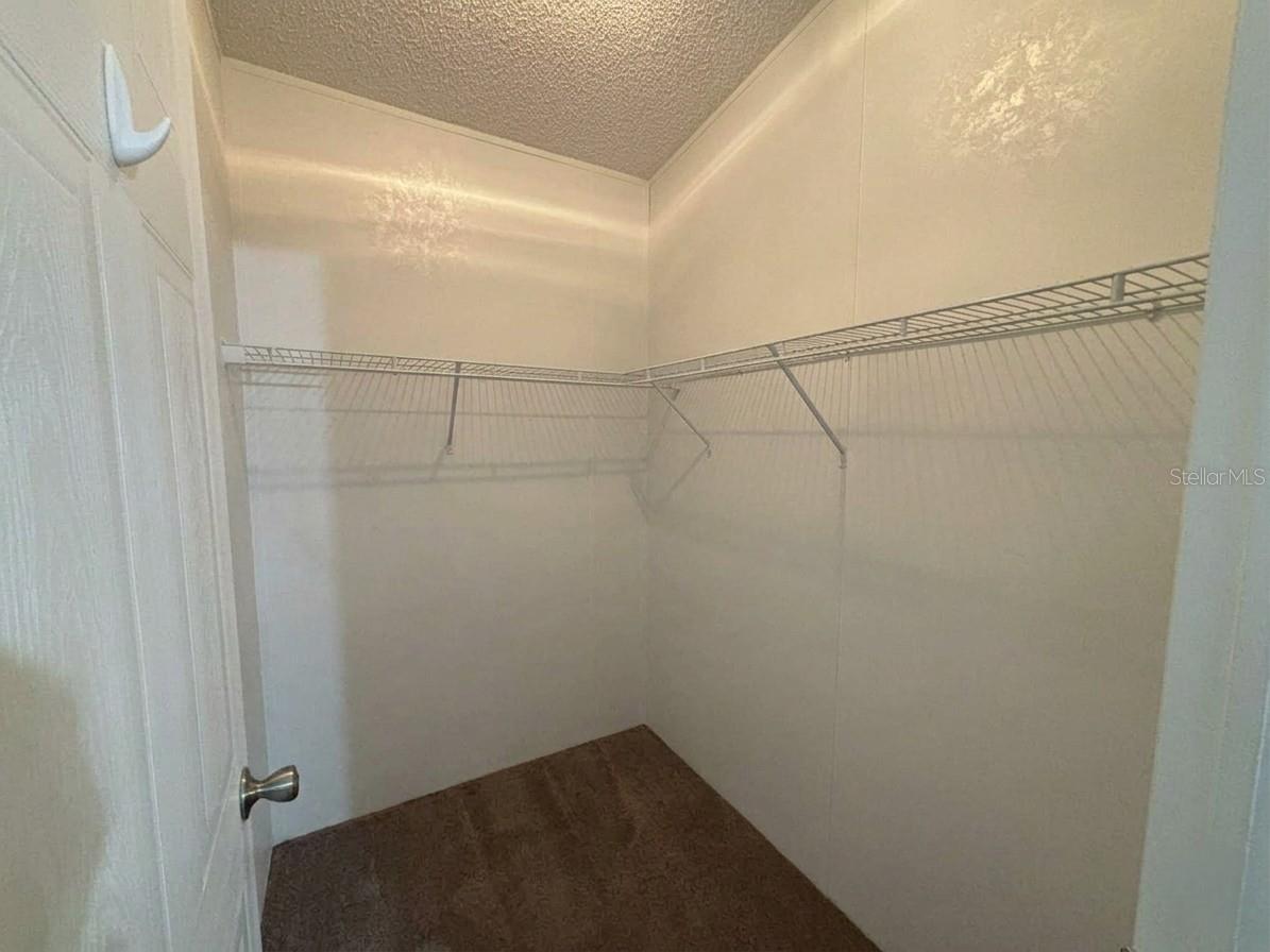 Image 15 of 20 For 5320 Laurel Oak Drive