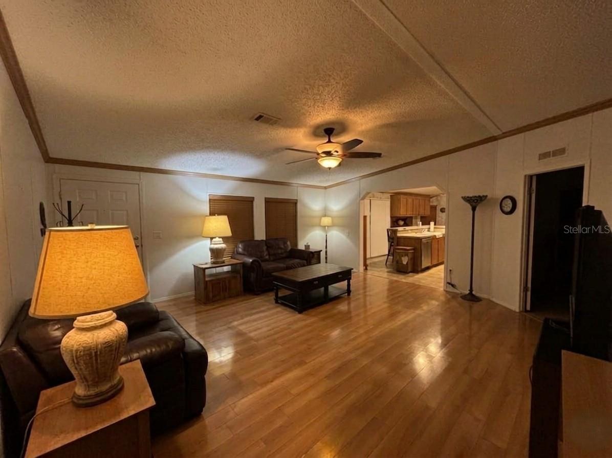 Image 5 of 20 For 5320 Laurel Oak Drive