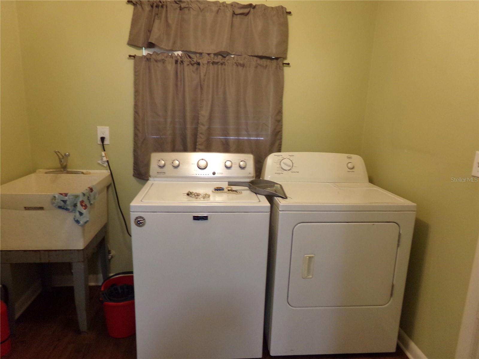 Image 11 of 14 For 227 Volusia Drive