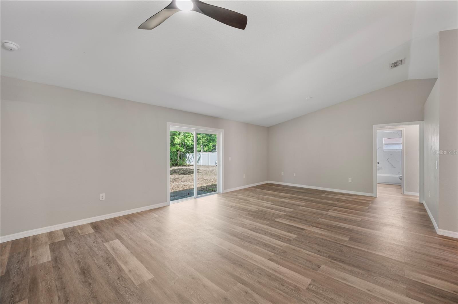 Image 11 of 36 For 5356 Spivey Glen Court