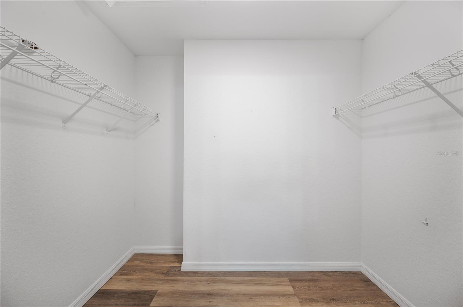 Image 19 of 36 For 5356 Spivey Glen Court