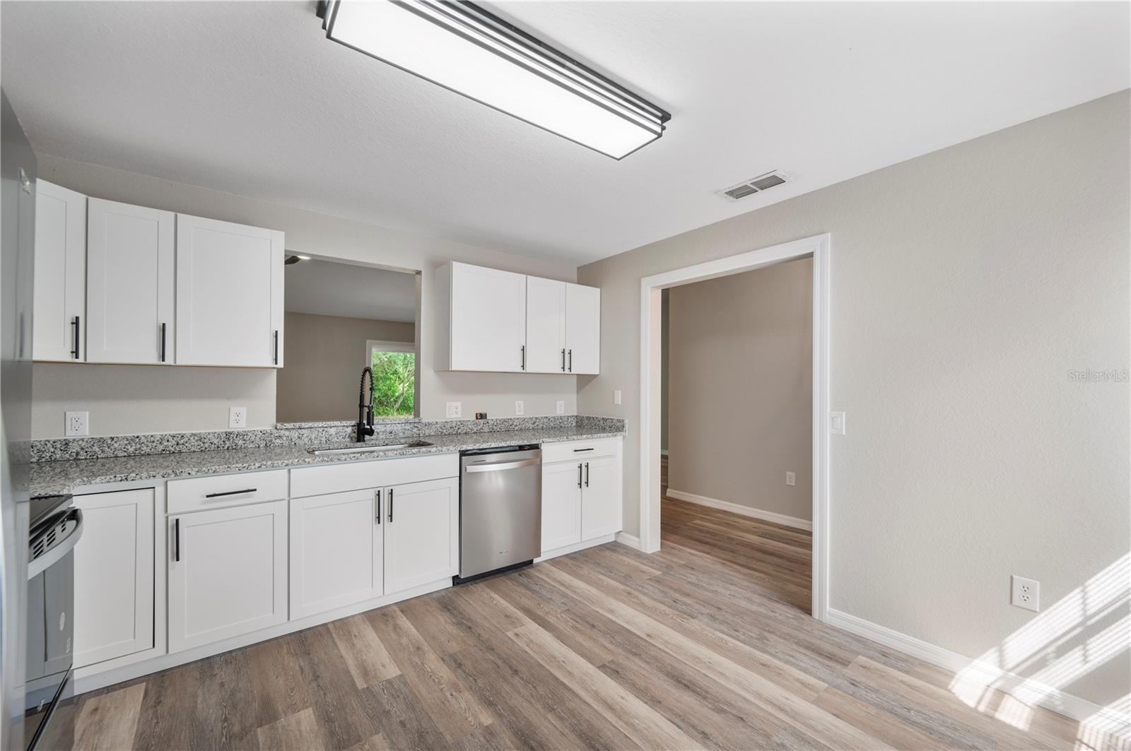 Image 9 of 36 For 5356 Spivey Glen Court