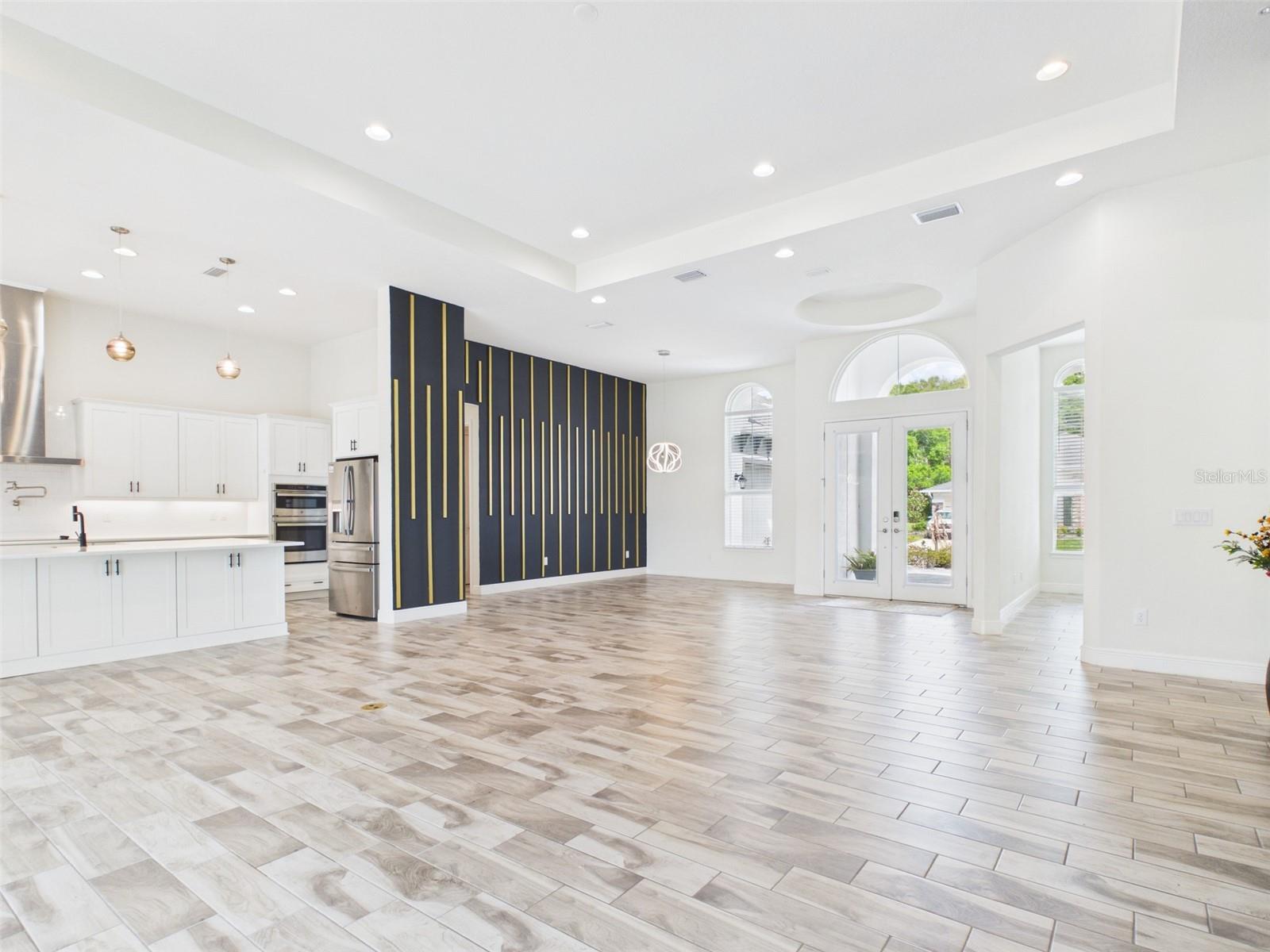 Image 17 of 64 For 13539 Carryback Drive