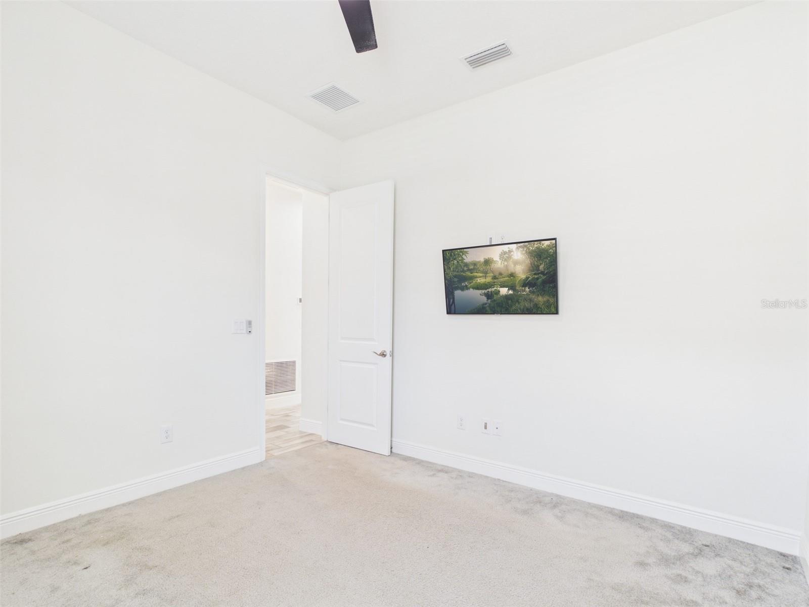 Image 48 of 64 For 13539 Carryback Drive