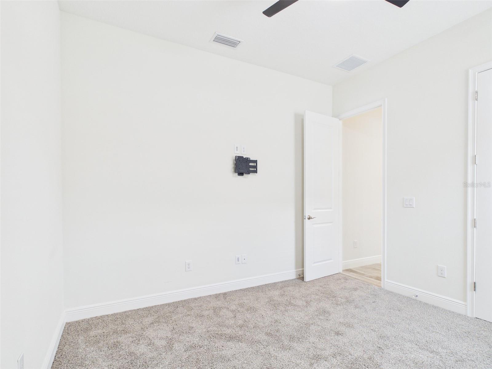 Image 53 of 64 For 13539 Carryback Drive