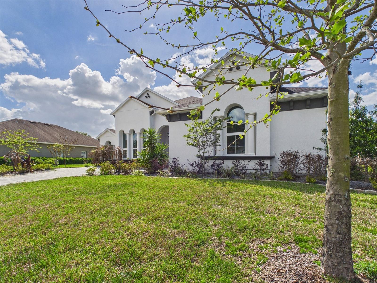 Image 6 of 64 For 13539 Carryback Drive