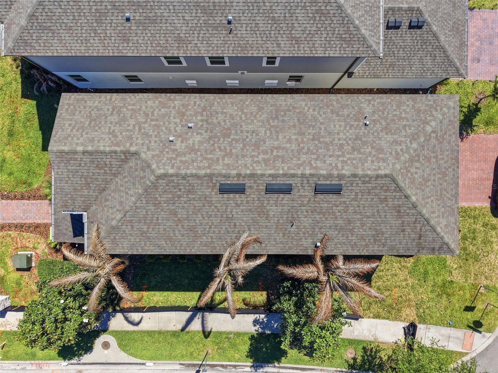 Image 14 of 55 For 16029 Tollington Alley