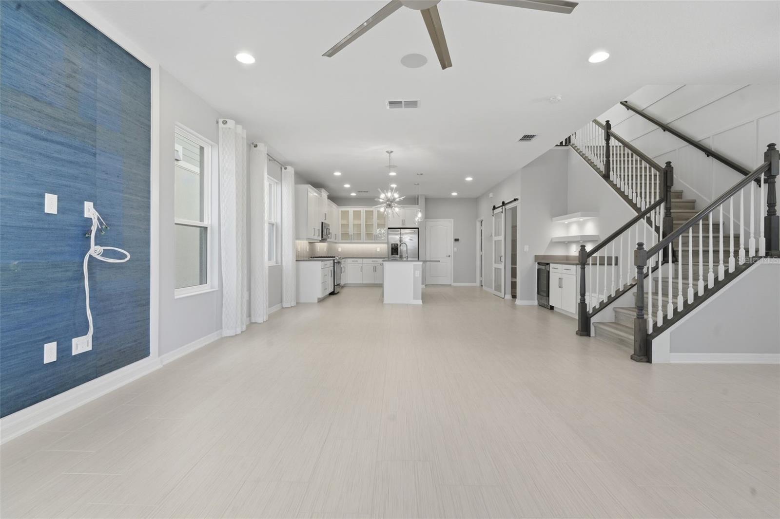 Image 20 of 55 For 16029 Tollington Alley