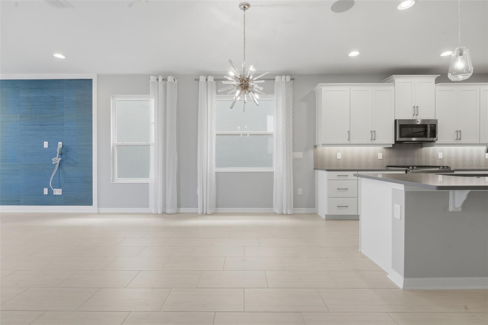 Image 26 of 55 For 16029 Tollington Alley