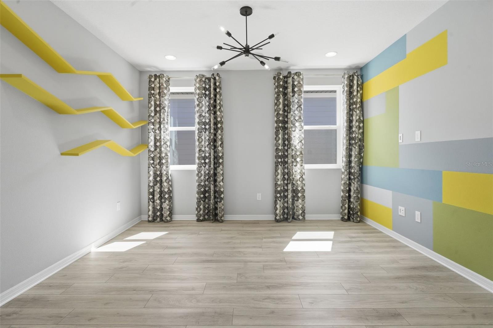 Image 37 of 55 For 16029 Tollington Alley