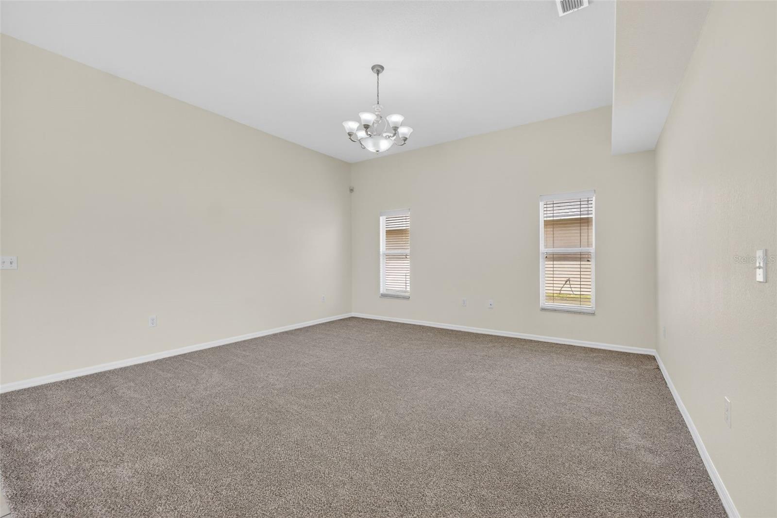 Image 17 of 62 For 131 Ruby Lake Drive