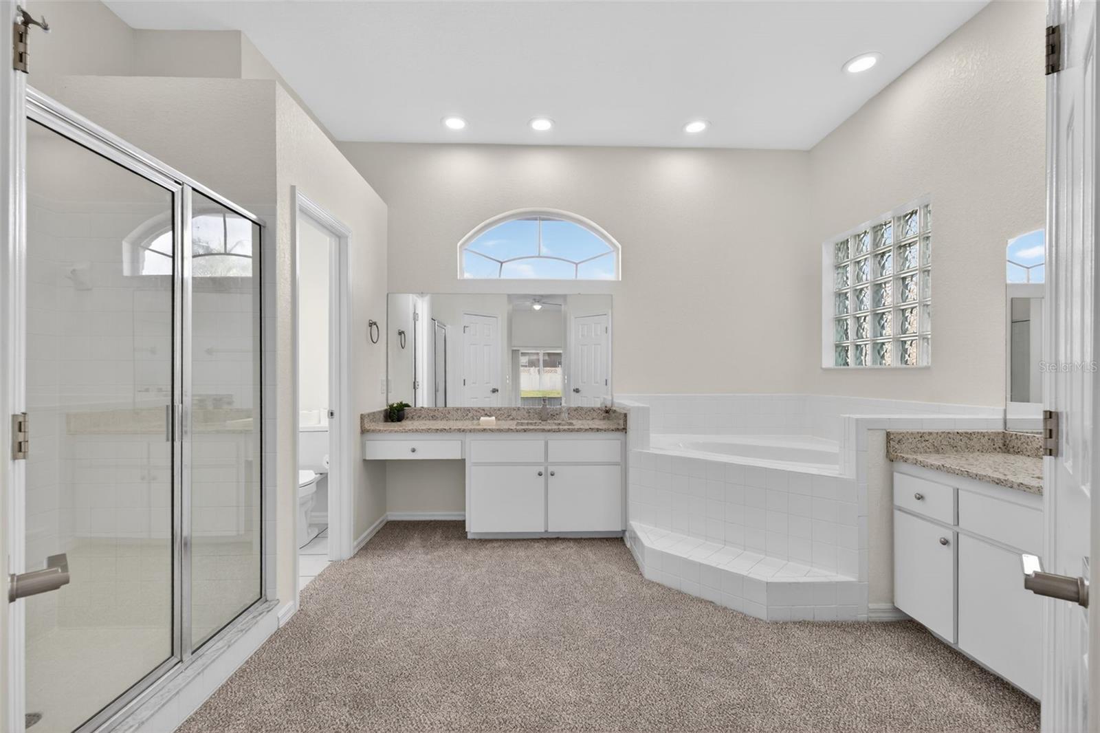 Image 21 of 62 For 131 Ruby Lake Drive