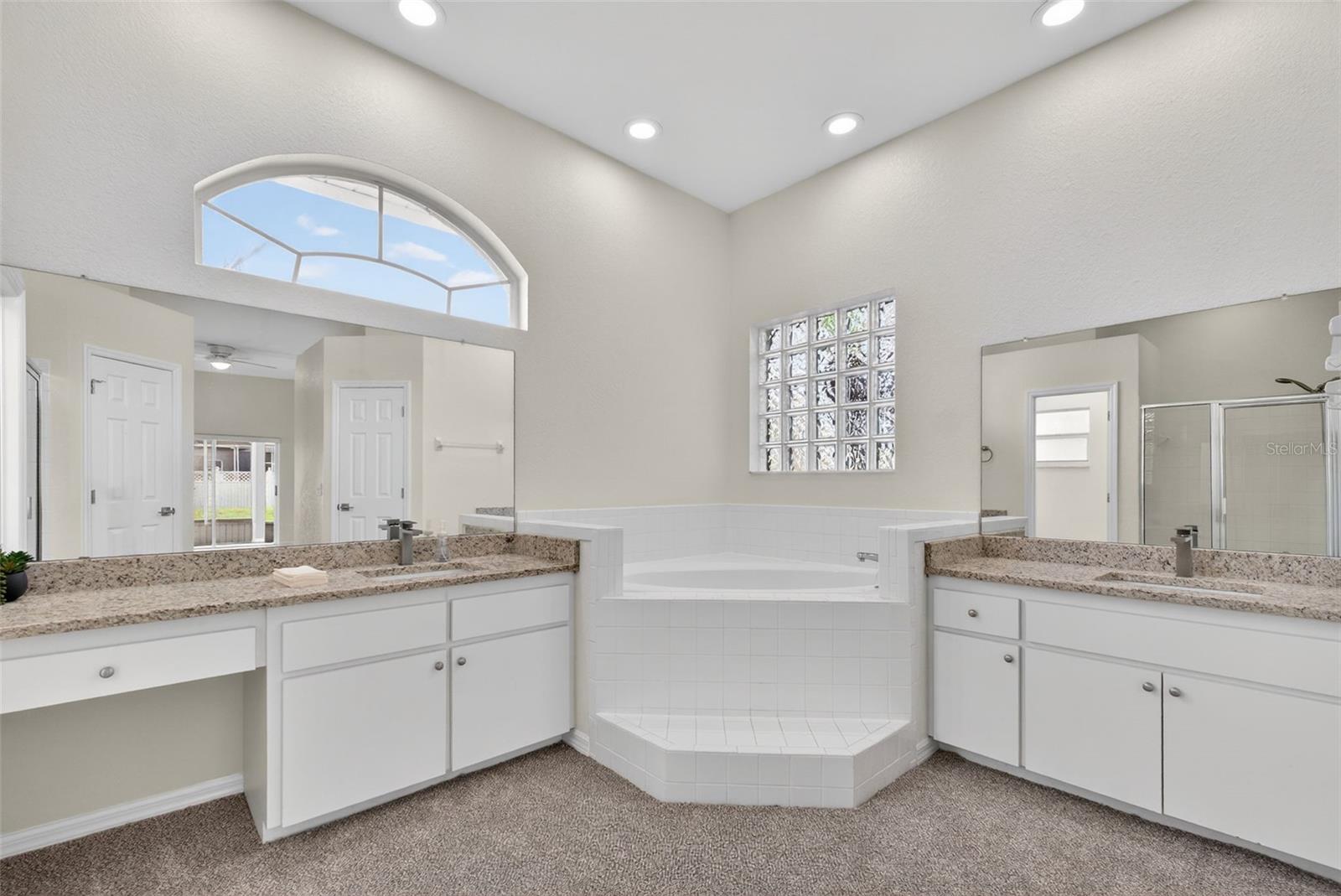 Image 22 of 62 For 131 Ruby Lake Drive