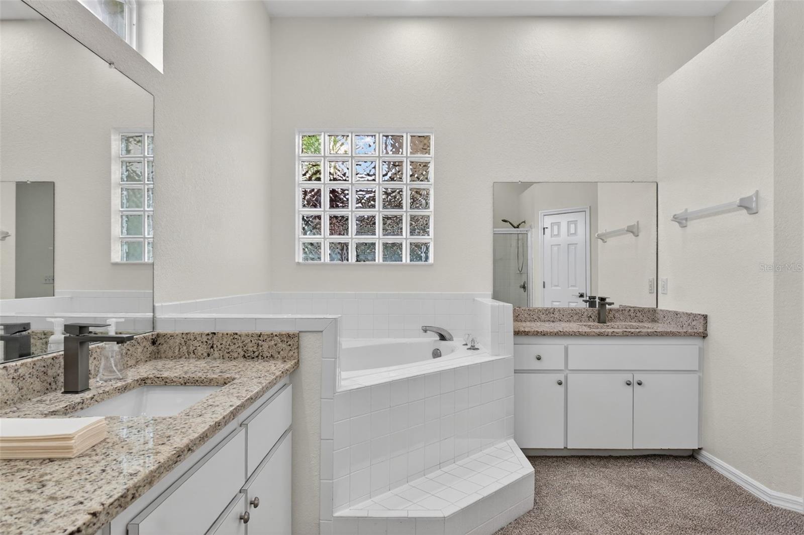 Image 23 of 62 For 131 Ruby Lake Drive