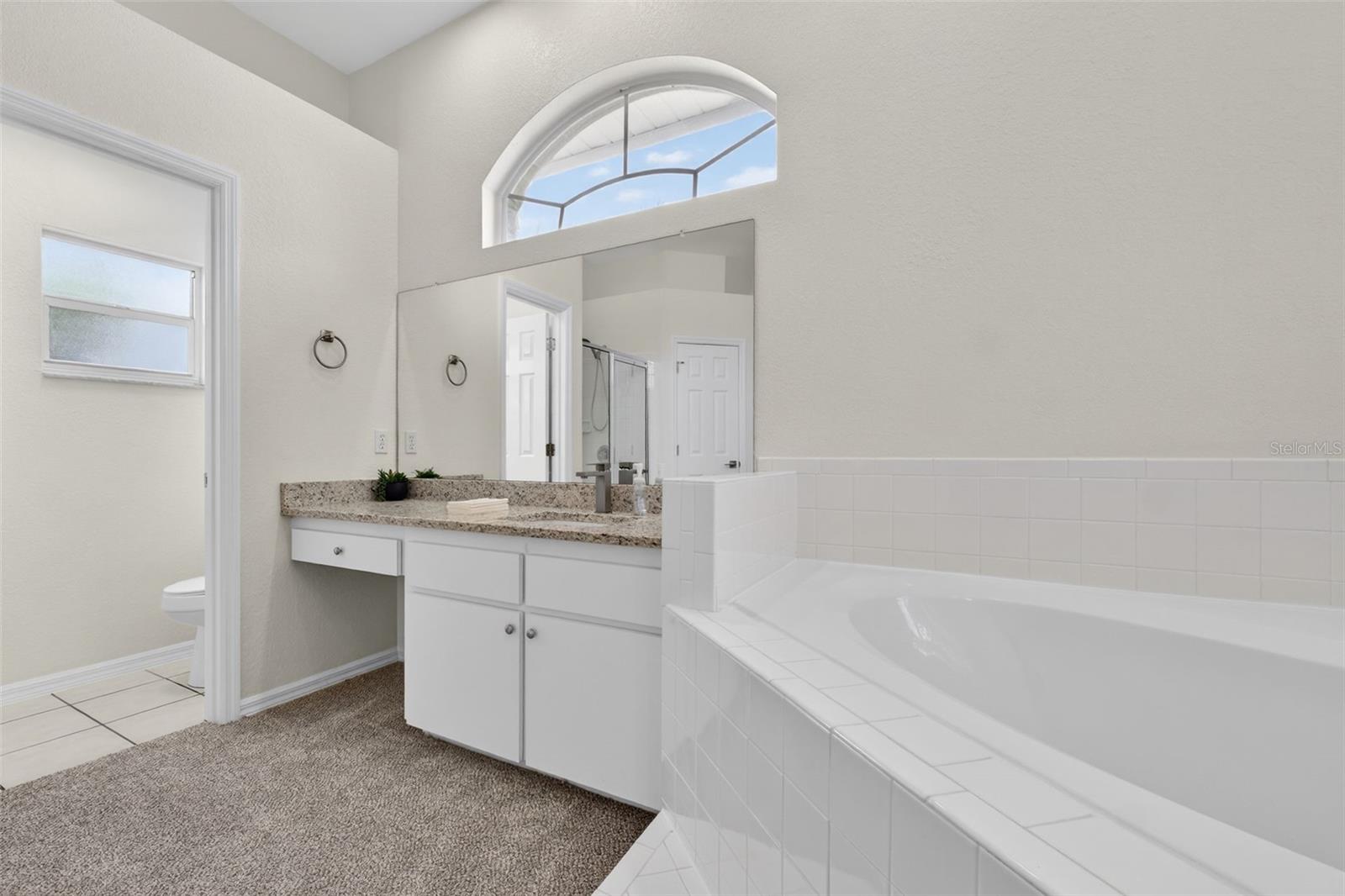 Image 24 of 62 For 131 Ruby Lake Drive