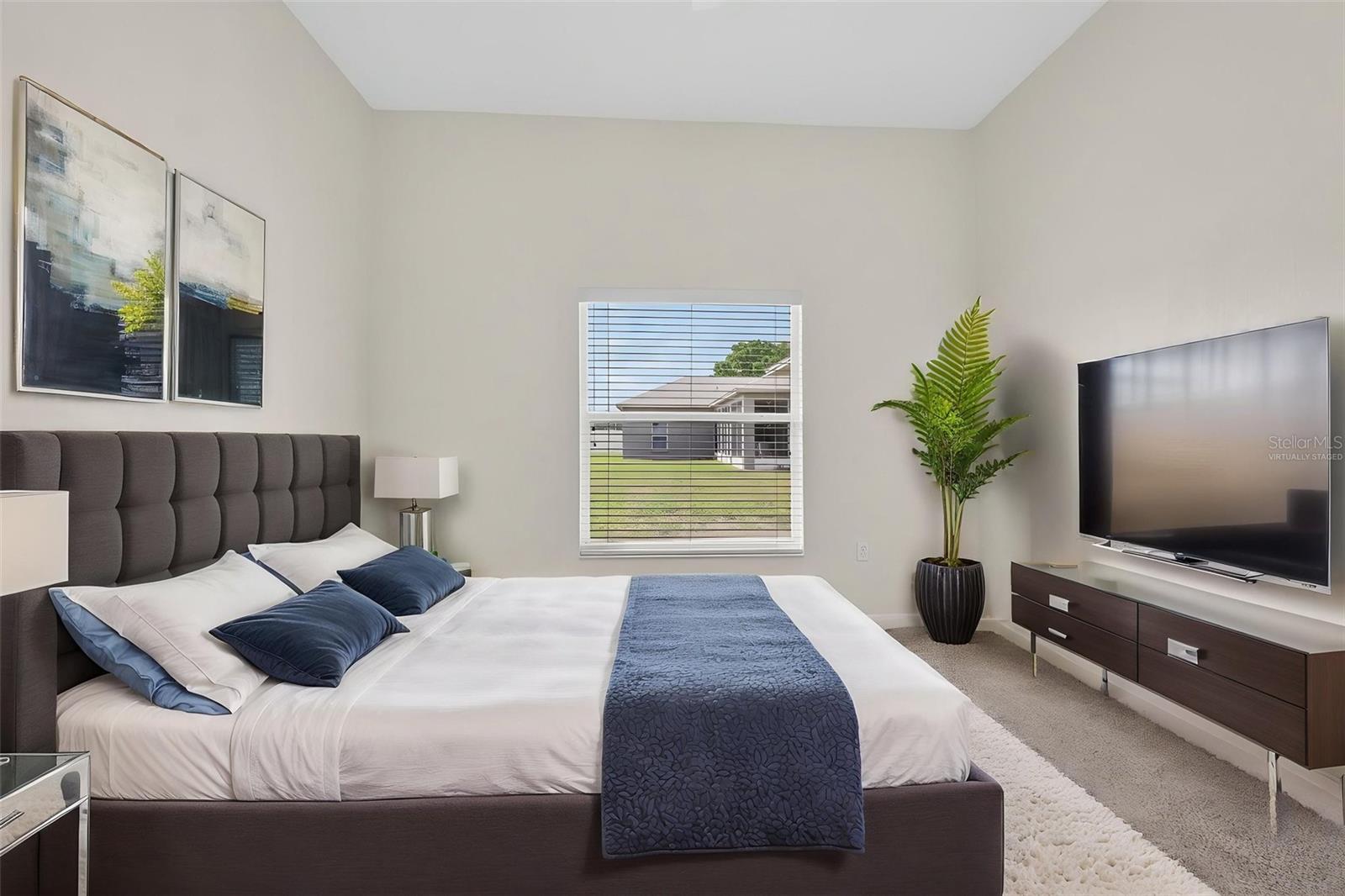 Image 31 of 62 For 131 Ruby Lake Drive