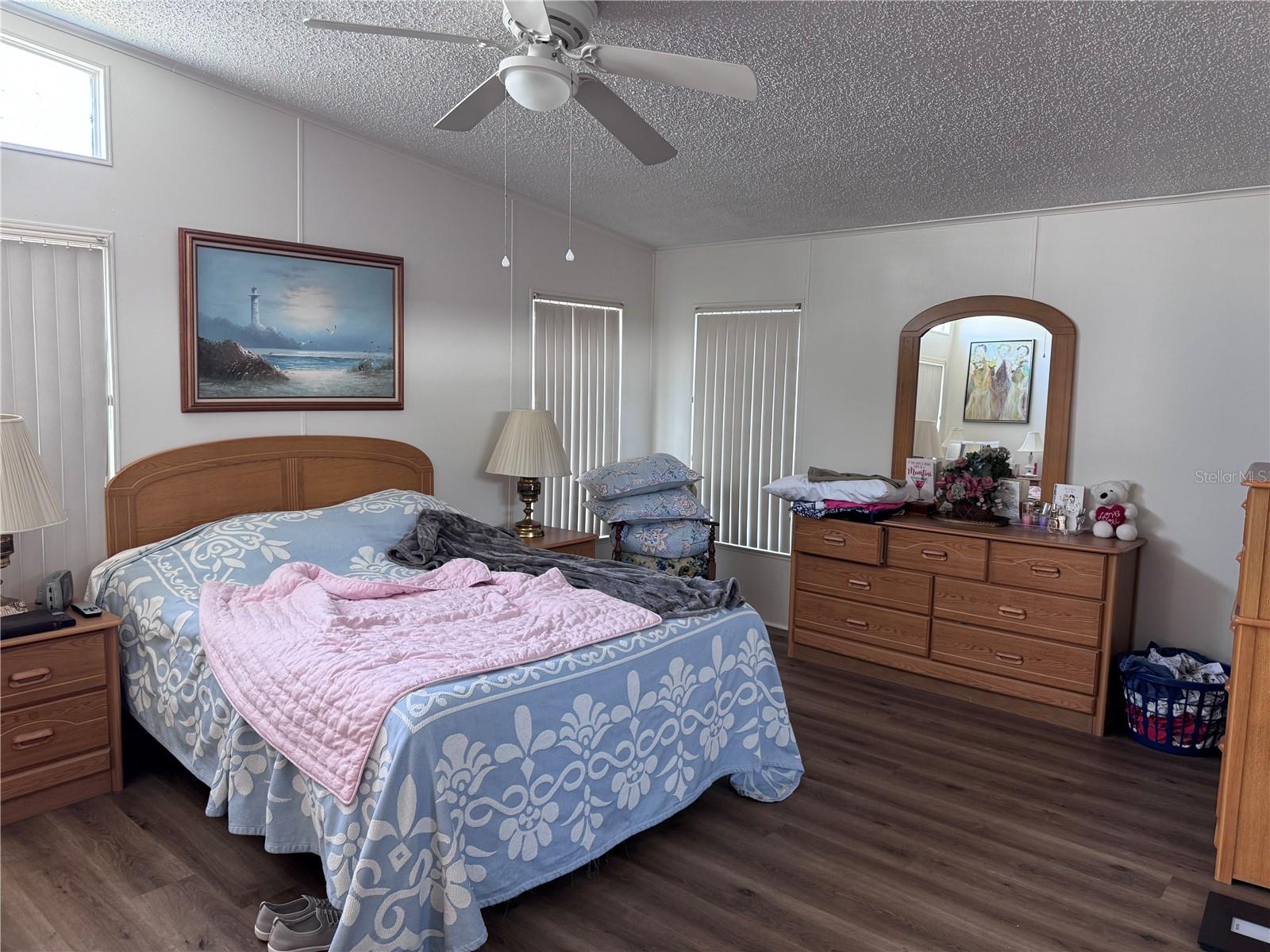 Image 10 of 19 For 2055 Floral Avenue 230