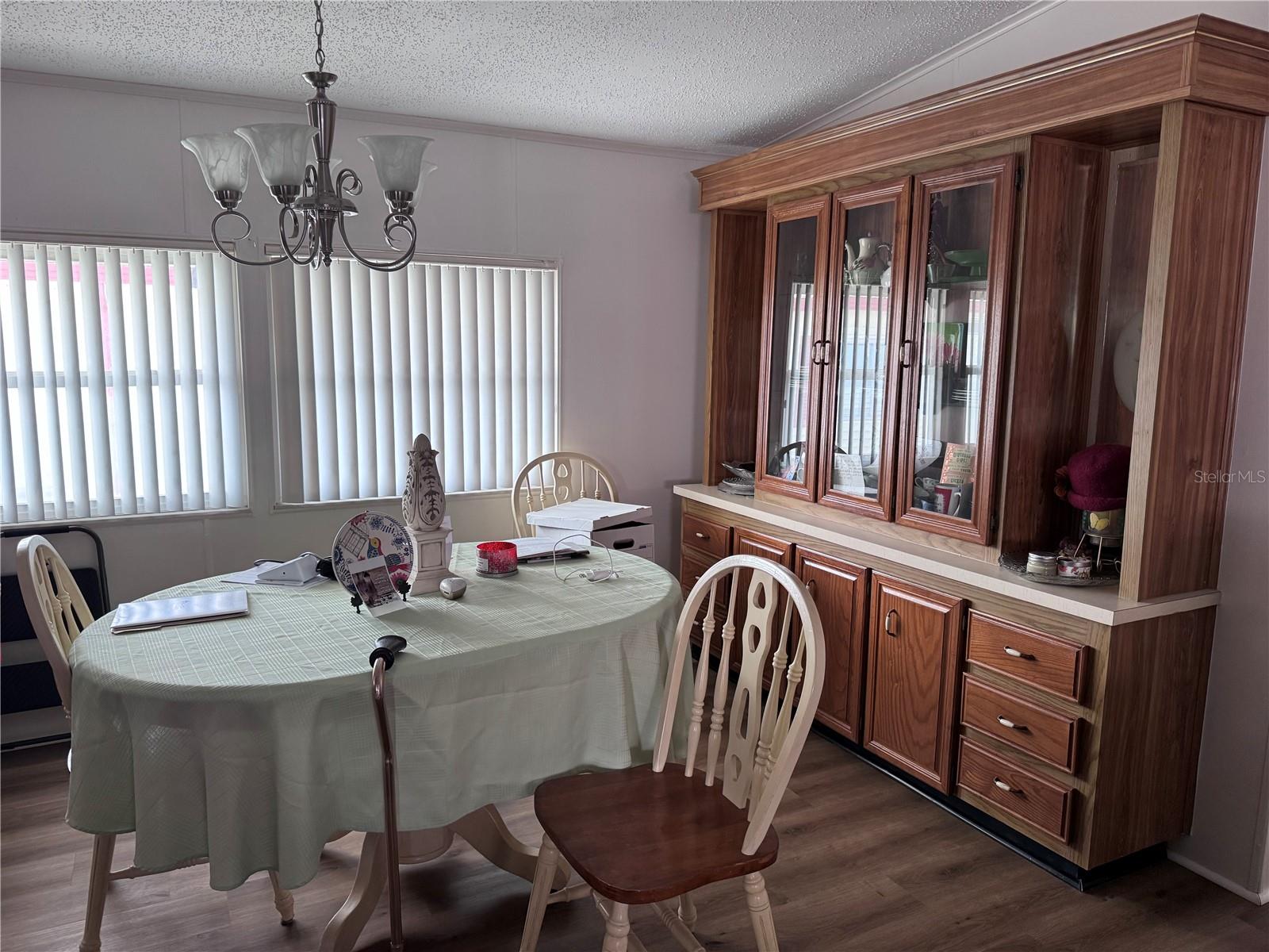 Image 7 of 19 For 2055 Floral Avenue 230