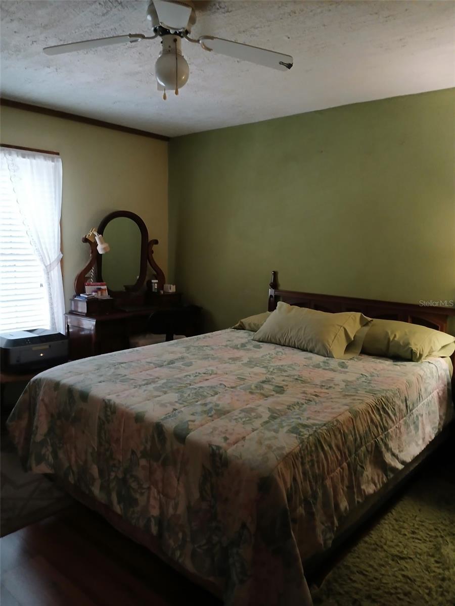 Image 10 of 27 For 760 Mcclellan Road