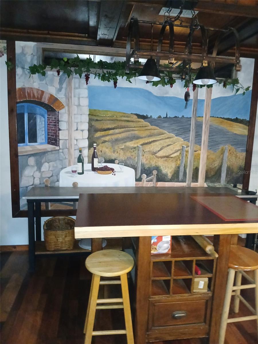 Image 6 of 27 For 760 Mcclellan Road